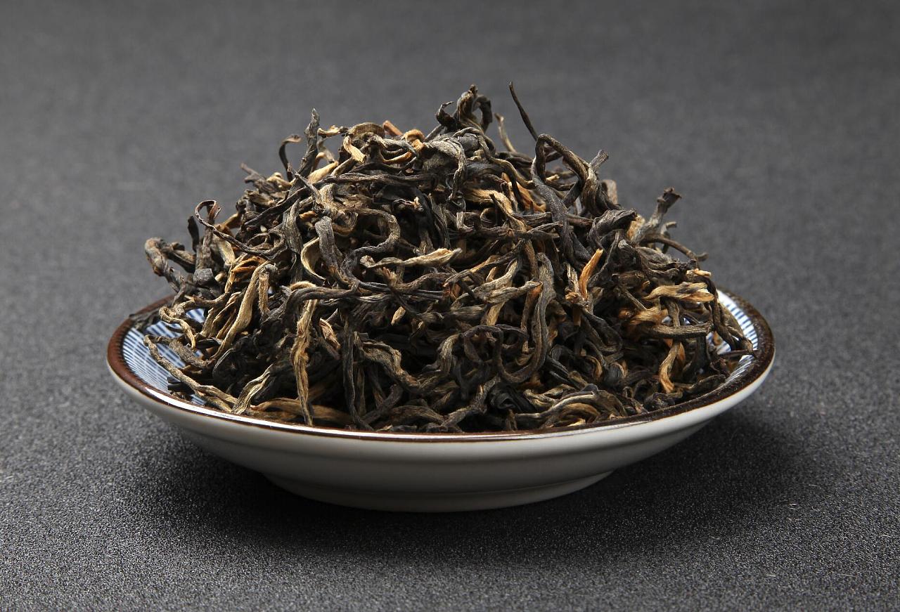 时光沉淀的醇香 湖南安化黑茶茶叶产品拍摄艺术